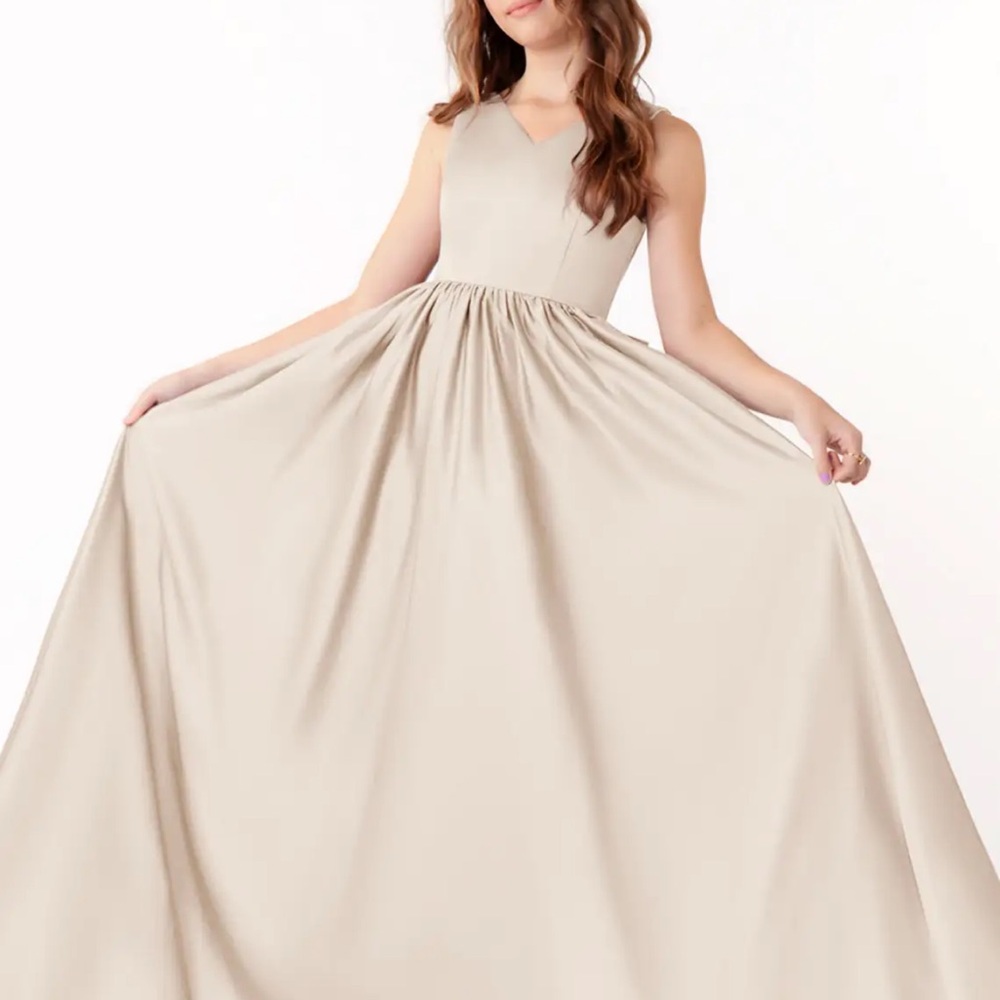 Azazie Girls Formal Dress in Champagne